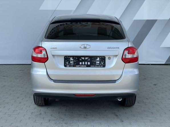 Lada (ВАЗ) Granta I с пробегом 2016 года, цена 388 000 рублей, 138208 км, лифтбек, Автокод Объявления