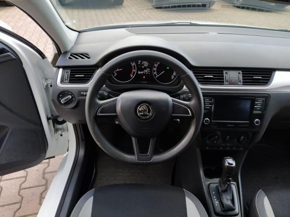 Skoda Rapid I Рестайлинг с пробегом 2018 года, цена 1 200 000 рублей, 133667 км, лифтбек, Автокод Объявления