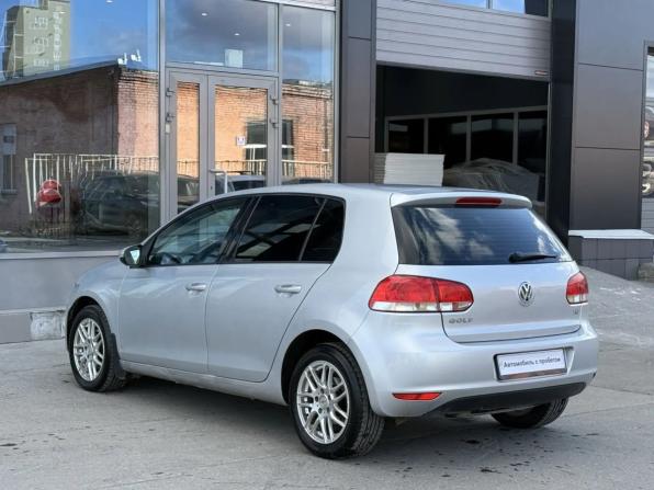 Volkswagen Golf VI с пробегом 2012 года, цена 820 000 рублей, 301442 км, хэтчбек, Автокод Объявления