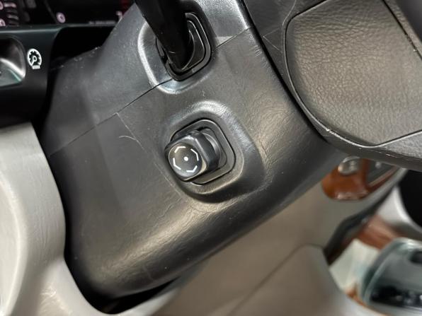 Lexus LX II Рестайлинг с пробегом 2007 года, цена 2 030 000 рублей, 286253 км, внедорожник, Автокод Объявления