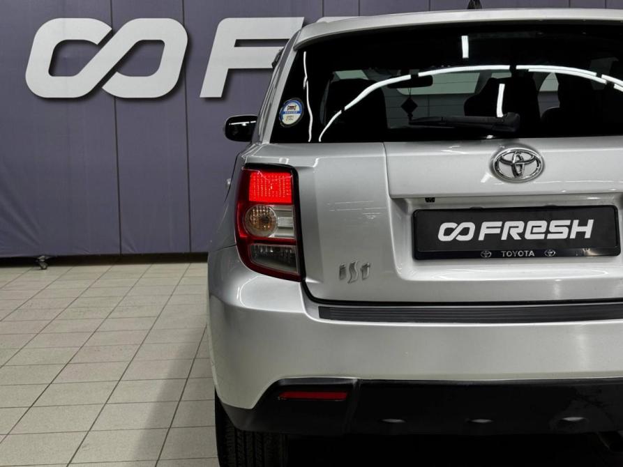 Toyota Ist II Благовещенск  - изображение 12