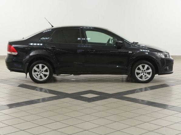 Volkswagen Polo V с пробегом 2012 года, цена 645 000 рублей, 253000 км, седан, Автокод Объявления