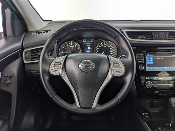 Nissan Qashqai II с пробегом 2016 года, цена 1 850 000 рублей, 65531 км, внедорожник, Автокод Объявления