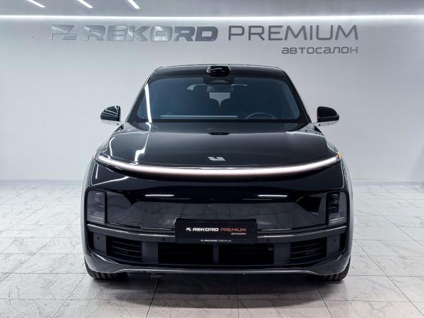 Li Auto (Lixiang) L9 I Рестайлинг с пробегом 2024 года, цена 7 700 000 рублей, 17916 км, внедорожник, Автокод Объявления