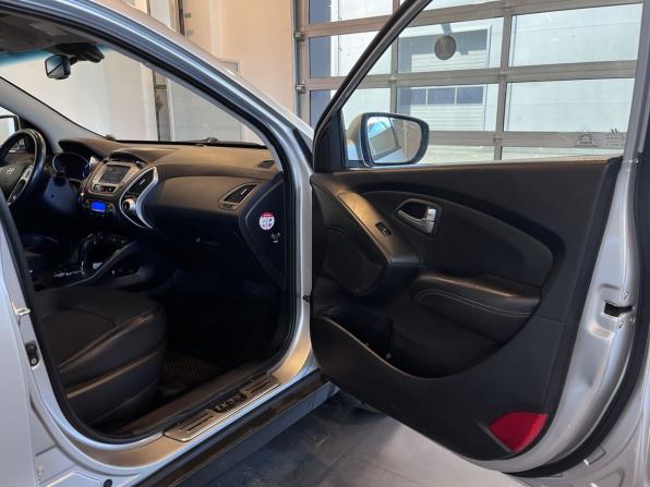 Hyundai ix35 I с пробегом 2010 года, цена 1 281 000 рублей, 182521 км, внедорожник, Автокод Объявления