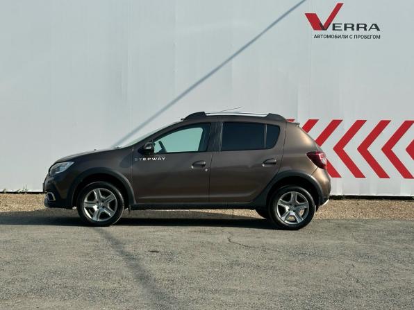 Renault Sandero II Рестайлинг с пробегом 2020 года, цена 1 190 000 рублей, 85795 км, хэтчбек, Автокод Объявления