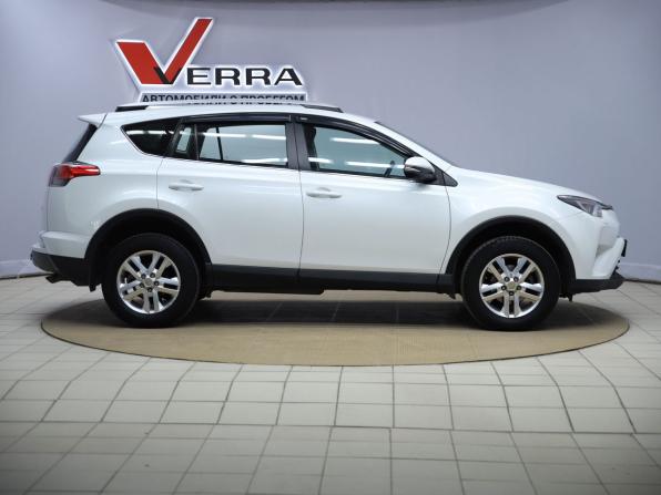 Toyota RAV4 IV (XA40) Рестайлинг с пробегом 2018 года, цена 2 520 000 рублей, 93018 км, внедорожник, Автокод Объявления