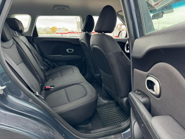 Kia Soul II Рестайлинг с пробегом 2016 года, цена 1 260 000 рублей, 50375 км, хэтчбек, Автокод Объявления