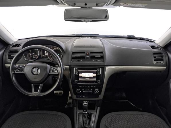 Skoda Yeti I Рестайлинг с пробегом 2015 года, цена 1 590 000 рублей, 67846 км, внедорожник, Автокод Объявления