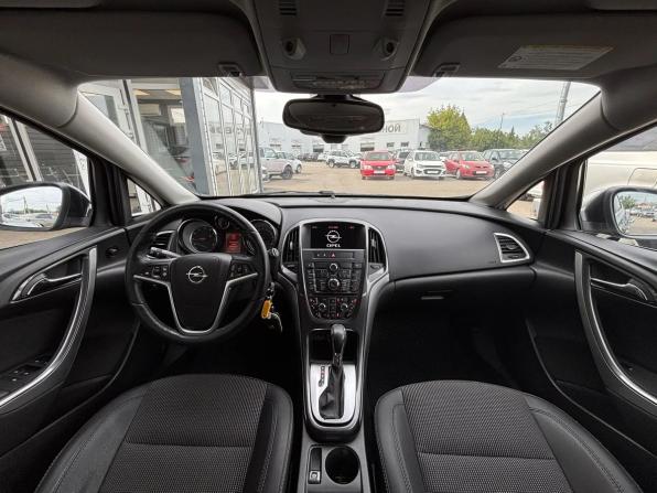 Opel Astra J Рестайлинг с пробегом 2013 года, цена 828 000 рублей, 150788 км, универсал, Автокод Объявления