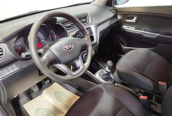 Kia Rio III с пробегом 2013 года, цена 880 000 рублей, 89553 км, седан, Автокод Объявления