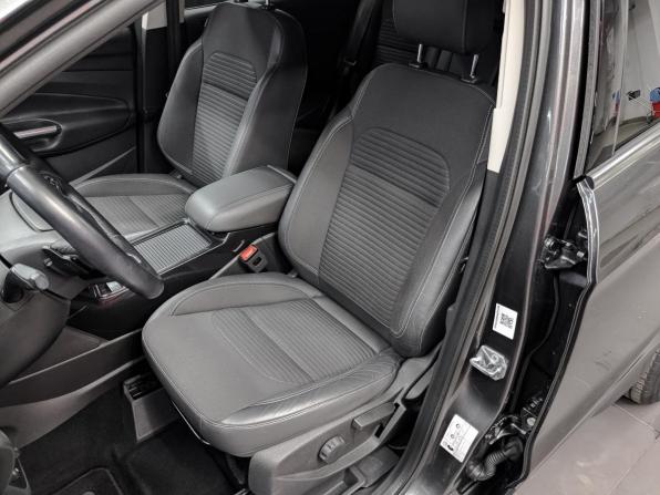 Ford Kuga II Рестайлинг с пробегом 2017 года, цена 1 700 000 рублей, 69916 км, внедорожник, Автокод Объявления