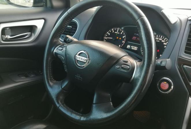 Nissan Pathfinder IV с пробегом 2015 года, цена 1 415 000 рублей, 163730 км, внедорожник, Автокод Объявления
