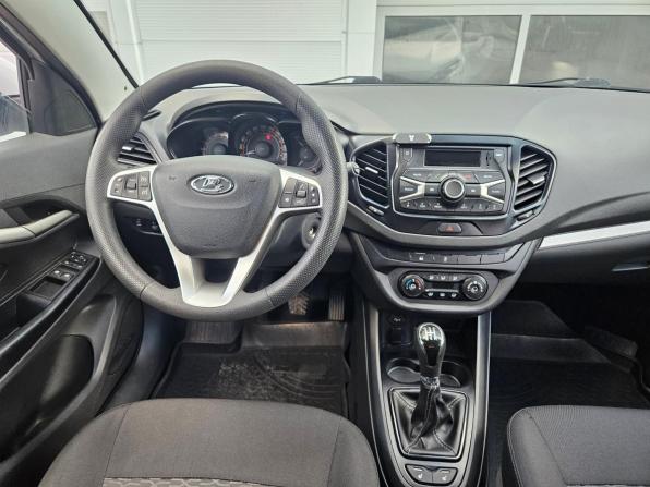 Lada (ВАЗ) Vesta I с пробегом 2018 года, цена 923 000 рублей, 80000 км, седан, Автокод Объявления