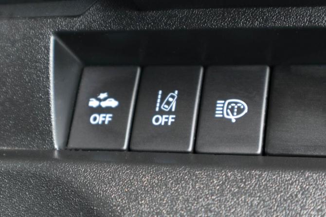 Suzuki Jimny IV с пробегом 2021 года, цена 1 849 000 рублей, 55000 км, внедорожник, Автокод Объявления