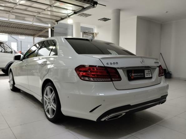 Mercedes-Benz E-Класс IV (W212 S212 C207) с пробегом 2010 года, цена 1 500 000 рублей, 261966 км, седан, Автокод Объявления