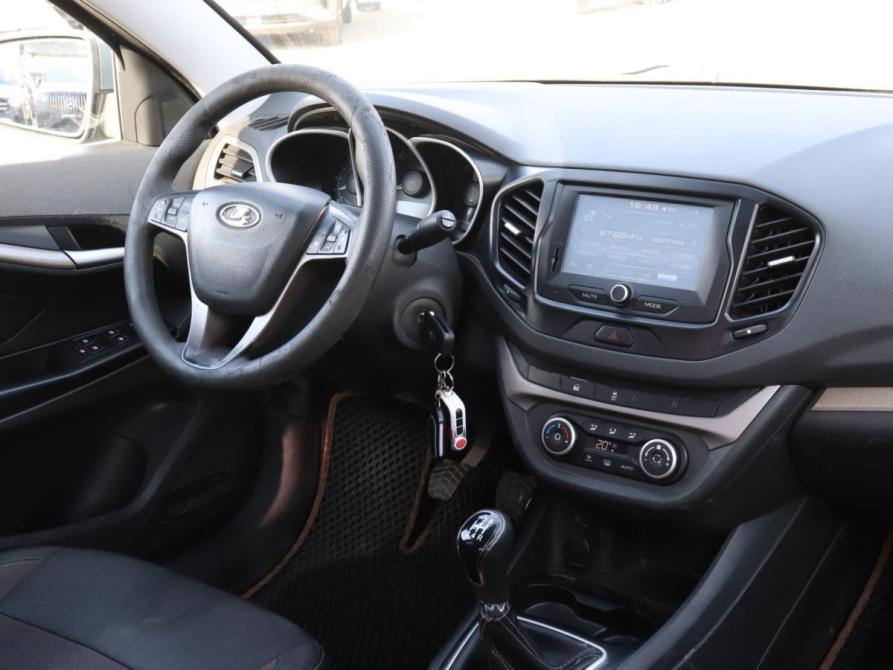 Lada (ВАЗ) Vesta I Москва  - изображение 12