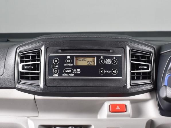 Daihatsu Mira e:S II с пробегом 2019 года, цена 822 999 рублей, 52310 км, хэтчбек, Автокод Объявления