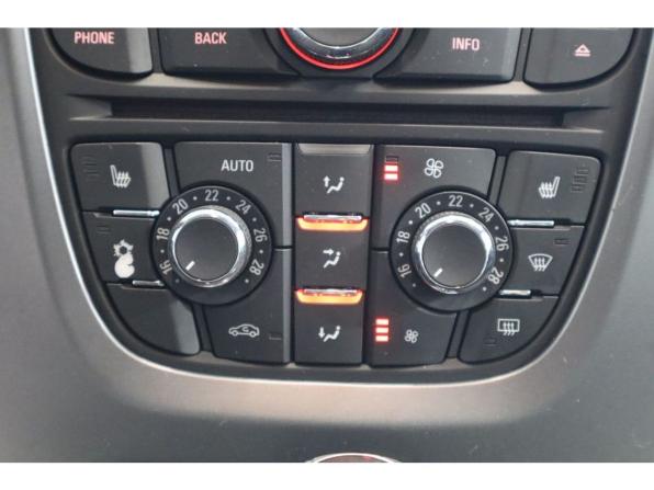 Opel Astra J Рестайлинг с пробегом 2012 года, цена 789 000 рублей, 102138 км, хэтчбек, Автокод Объявления