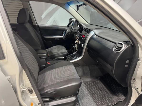 Suzuki Grand Vitara II Рестайлинг 2 с пробегом 2013 года, цена 1 190 000 рублей, 193550 км, внедорожник, Автокод Объявления