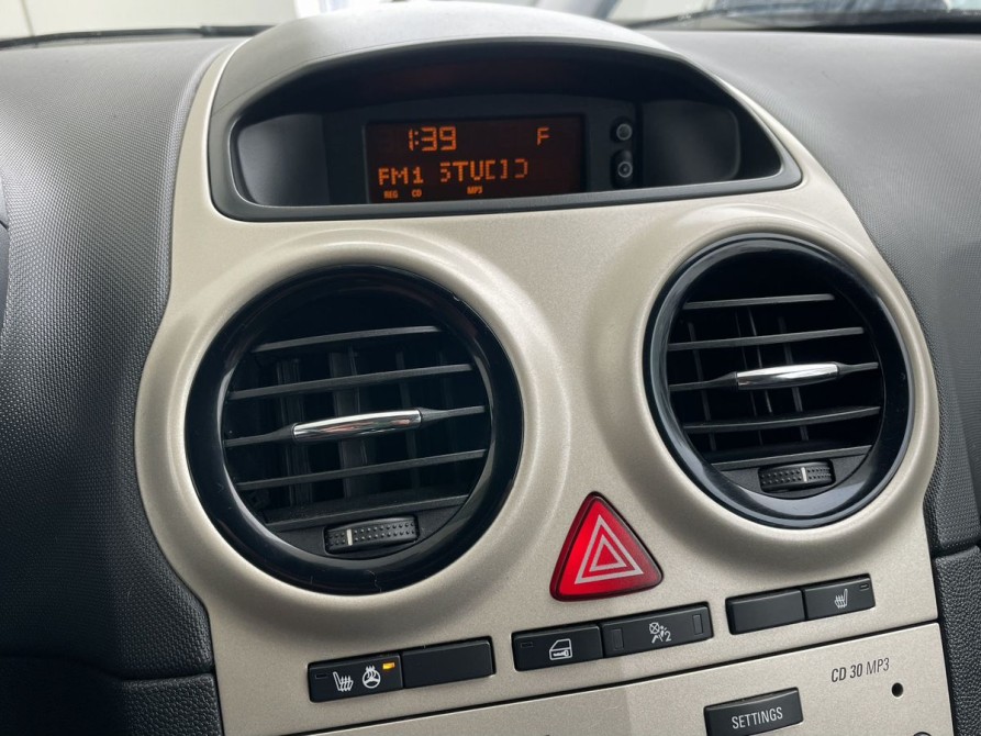 Opel Corsa D Екатеринбург  - изображение 16