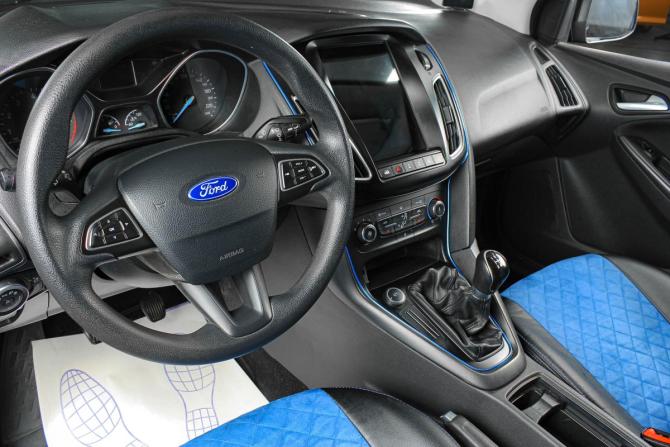 Ford Focus III Рестайлинг с пробегом 2015 года, цена 899 000 рублей, 196000 км, седан, Автокод Объявления