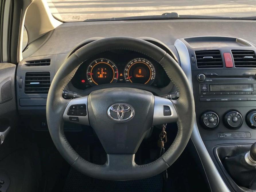 Toyota Auris I Рестайлинг Уфа  - изображение 8