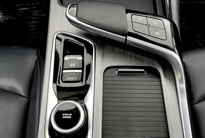 Changan UNI-T I с пробегом 2023 года, цена 2 050 000 рублей, 99257 км, внедорожник, Автокод Объявления
