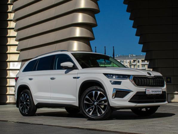 Skoda Kodiaq I Рестайлинг с пробегом 2024 года, цена 4 690 000 рублей, 15000 км, внедорожник, Автокод Объявления