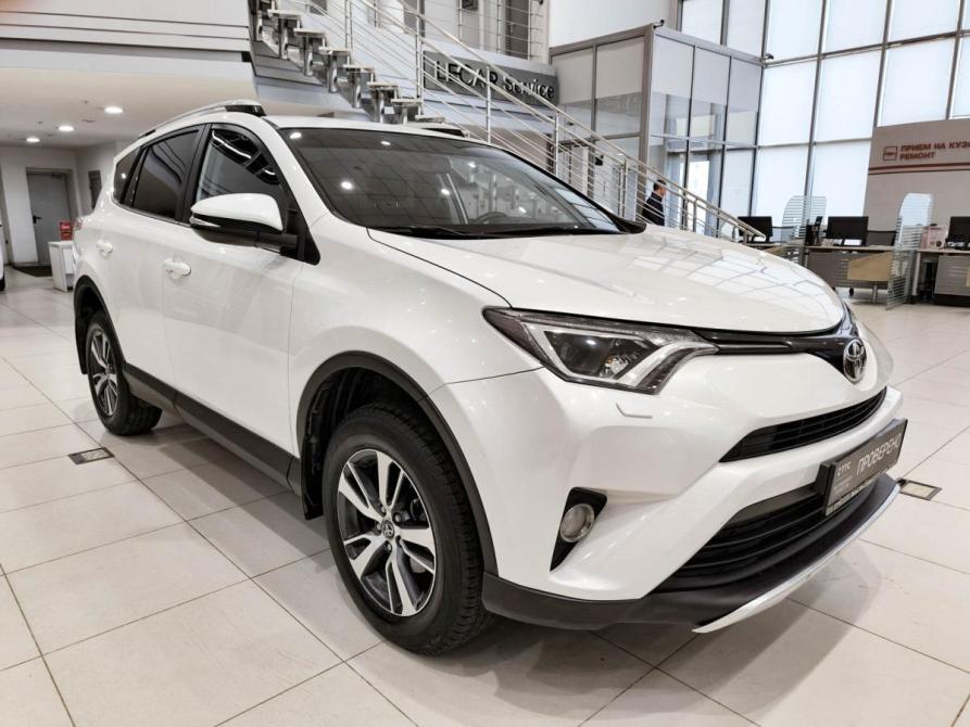 Toyota RAV4 IV (XA40) Рестайлинг Казань  - изображение 3