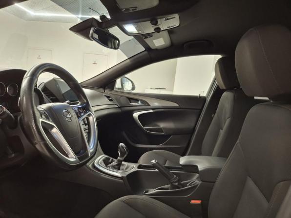 Opel Insignia I с пробегом 2013 года, цена 760 000 рублей, 211254 км, седан, Автокод Объявления