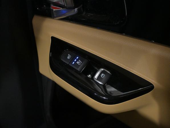 Kia Carnival IV с пробегом 2021 года, цена 4 060 000 рублей, 66000 км, минивэн, Автокод Объявления