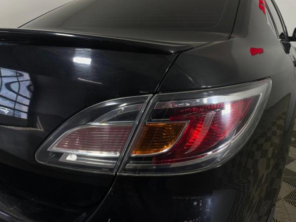 Mazda 6 II (GH) Рестайлинг с пробегом 2011 года, цена 909 000 рублей, 306202 км, седан, Автокод Объявления
