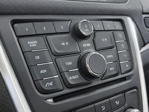 Opel Mokka I с пробегом 2014 года, цена 1 029 000 рублей, 159457 км, внедорожник, Автокод Объявления