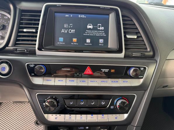 Hyundai Sonata VII (LF) Рестайлинг с пробегом 2017 года, цена 1 675 000 рублей, 75550 км, седан, Автокод Объявления