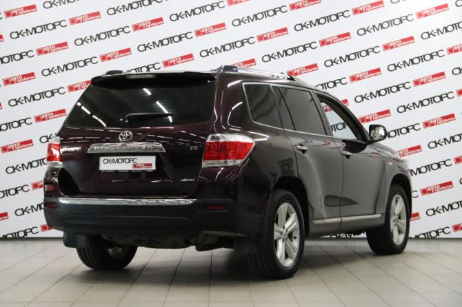 Toyota Highlander II (XU40) Рестайлинг с пробегом 2011 года, цена 2 085 850 рублей, 187291 км, внедорожник, Автокод Объявления