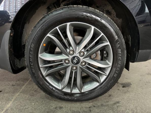 Hyundai ix35 I Рестайлинг с пробегом 2014 года, цена 1 349 000 рублей, 110573 км, внедорожник, Автокод Объявления