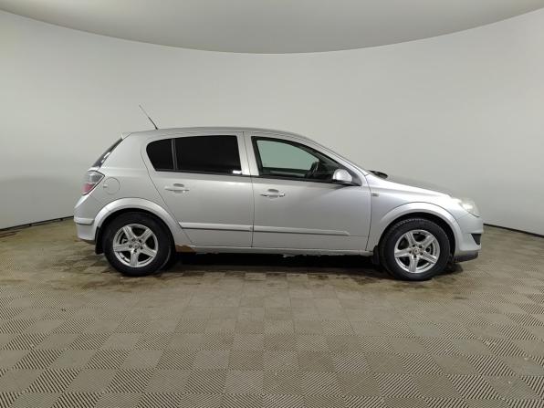 Opel Astra H Рестайлинг с пробегом 2008 года, цена 300 000 рублей, 230000 км, хэтчбек, Автокод Объявления