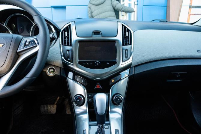 Chevrolet Cruze I Рестайлинг с пробегом 2013 года, цена 850 000 рублей, 231521 км, универсал, Автокод Объявления