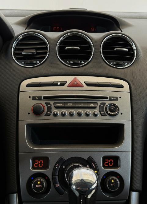 Peugeot 308 I Рестайлинг Москва  - изображение 7