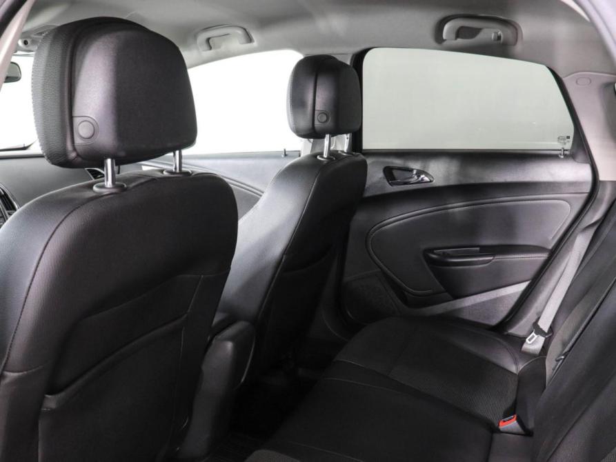 Opel Astra J Рестайлинг Химки  - изображение 9