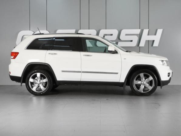 Jeep Grand Cherokee IV (WK2) с пробегом 2012 года, цена 1 819 000 рублей, 220609 км, внедорожник, Автокод Объявления