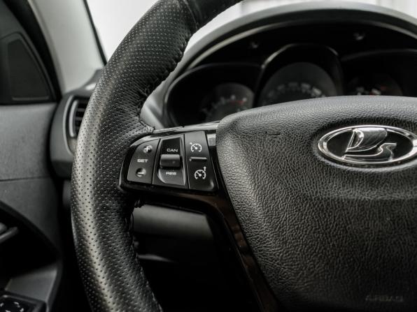Lada (ВАЗ) Vesta I с пробегом 2016 года, цена 720 000 рублей, 105793 км, седан, Автокод Объявления