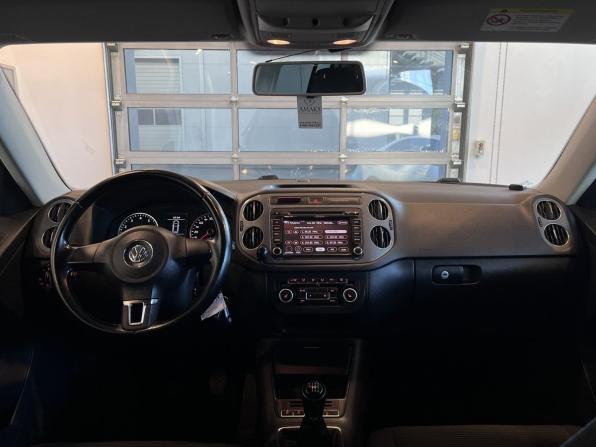 Volkswagen Tiguan I Рестайлинг с пробегом 2011 года, цена 1 220 000 рублей, 118888 км, внедорожник, Автокод Объявления
