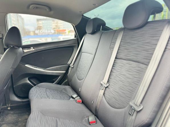 Hyundai Solaris I Рестайлинг с пробегом 2015 года, цена 1 159 000 рублей, 135410 км, седан, Автокод Объявления