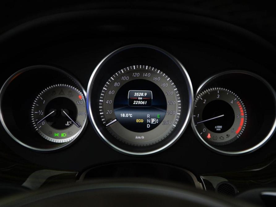 Mercedes-Benz CLS II (C218) Рестайлинг Москва  - изображение 22