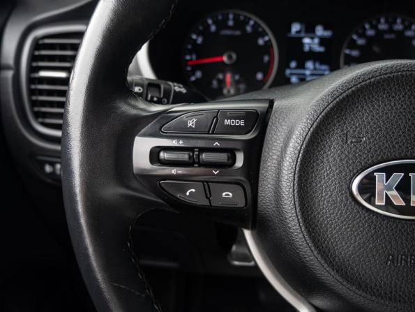 Kia Rio IV Рестайлинг с пробегом 2021 года, цена 1 530 000 рублей, 107666 км, седан, Автокод Объявления