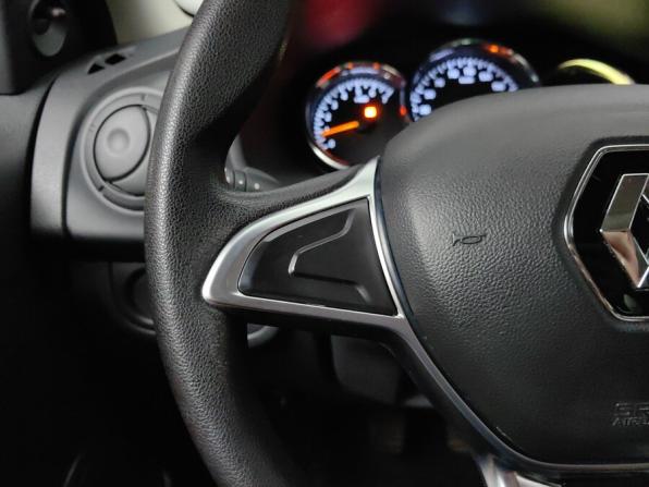 Renault Sandero II Рестайлинг с пробегом 2019 года, цена 898 000 рублей, 105314 км, хэтчбек, Автокод Объявления