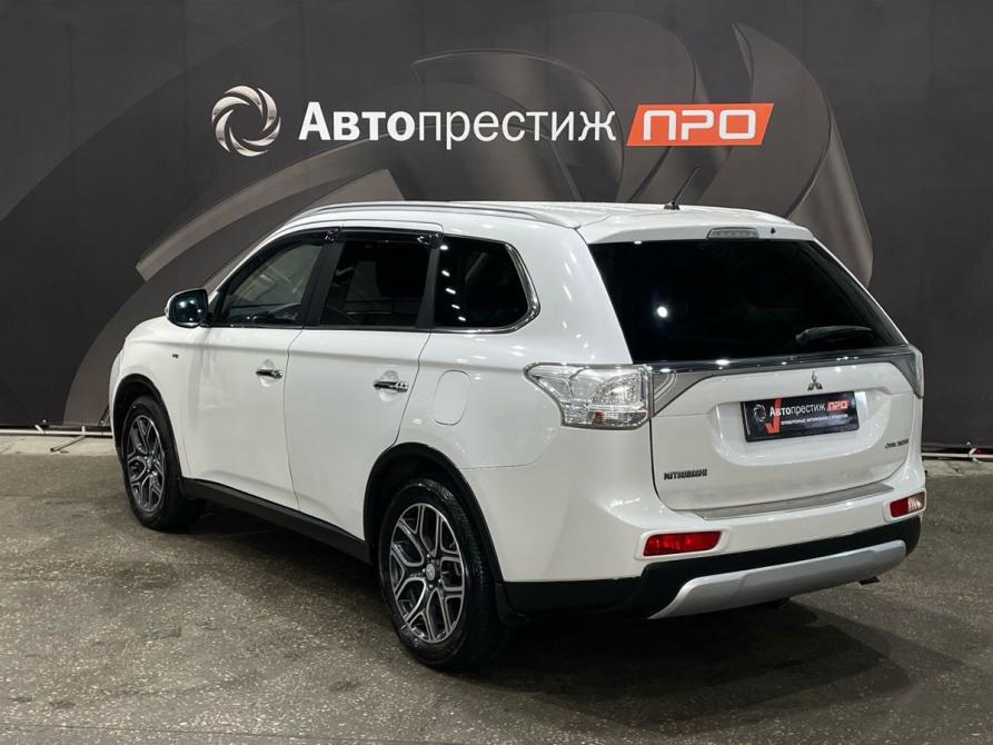 Mitsubishi Outlander III Рестайлинг Пермь  - изображение 7