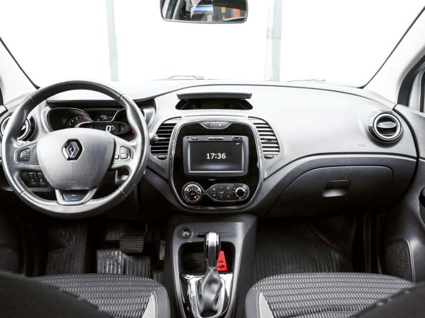 Renault Kaptur I с пробегом 2019 года, цена 1 472 000 рублей, 132059 км, внедорожник, Автокод Объявления